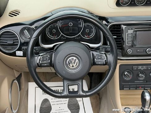Used 2014 Volkswagen Beetle TDI image 20