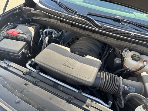 Used 2025 Chevrolet Tahoe RST w/ Comfort Package AWD/4WD image 25