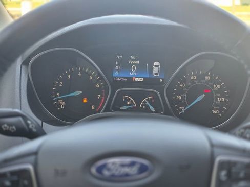 Used 2017 Ford Focus Titanium image 26