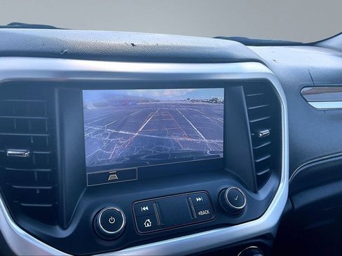 Used 2023 GMC Acadia SLT AWD/4WD image 20
