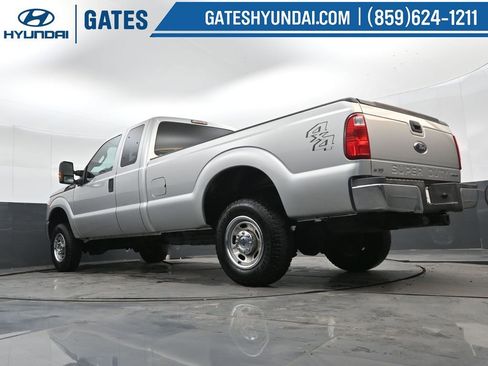 Used 2016 Ford F250 XL w/ Power Equipment Group image 40