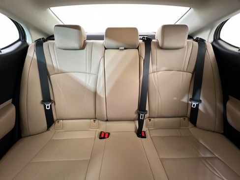 Used 2021 Lexus ES 300h w/ Accessory Package FWD image 25