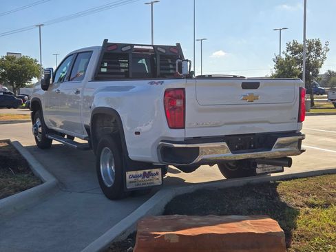 Used 2024 Chevrolet Silverado 3500 LTZ w/ LTZ Convenience Package AWD/4WD image 6