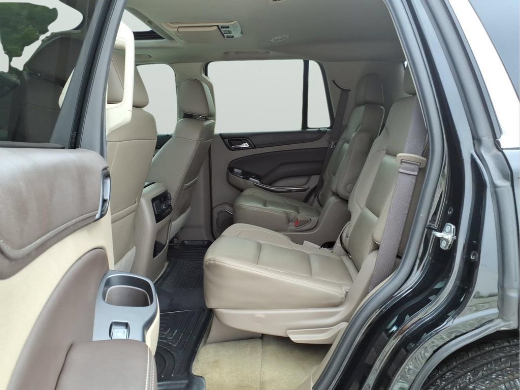 Used 2018 Chevrolet Tahoe LT AWD/4WD image 32