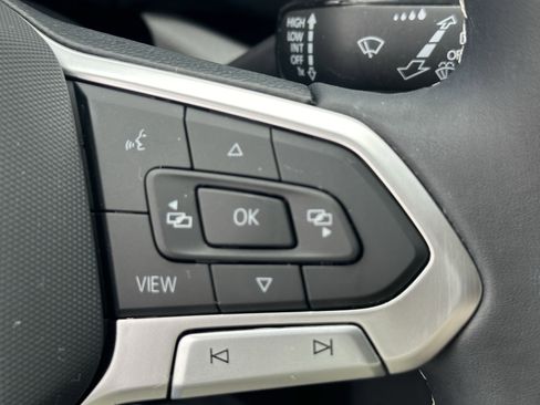 Used 2023 Volkswagen Taos S image 25