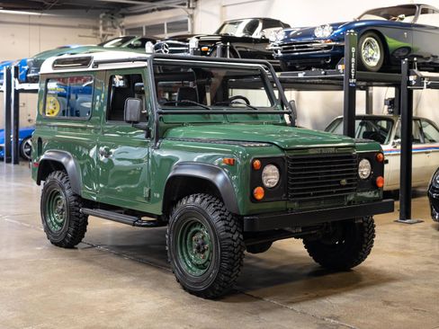 Used 1997 Land Rover Defender 90 image 1