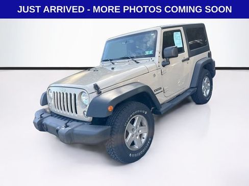 Used 2016 Jeep Wrangler Sport w/ Quick Order Package 24S AWD/4WD image 3