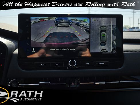 New 2025 Mitsubishi Outlander SE image 12