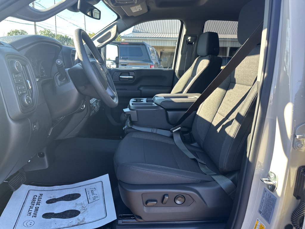 New 2026 Chevrolet Silverado 2500 Custom w/ Custom Value Package AWD/4WD image 10