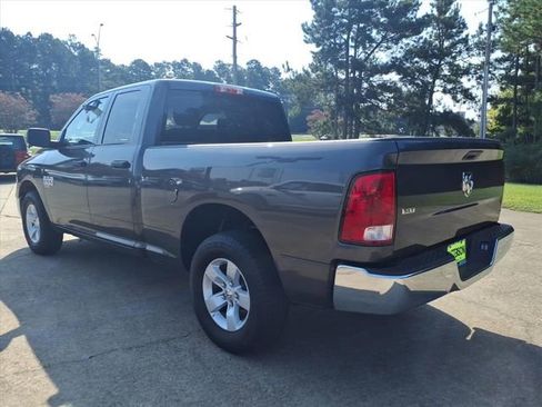 Used 2024 RAM 1500 Classic SLT image 4