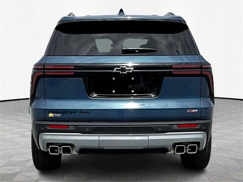 New 2026 Chevrolet Traverse Z71 w/ Enhanced Driving Package image 5