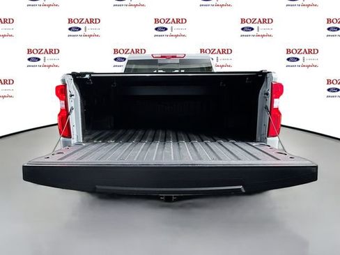 Used 2025 Chevrolet Silverado 1500 ZR2 w/ Technology Package image 31