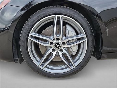 Used 2019 Mercedes-Benz E 300 image 20