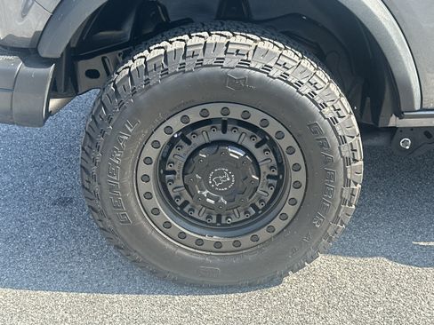 Used 2022 Ford Bronco Black Diamond AWD/4WD image 15