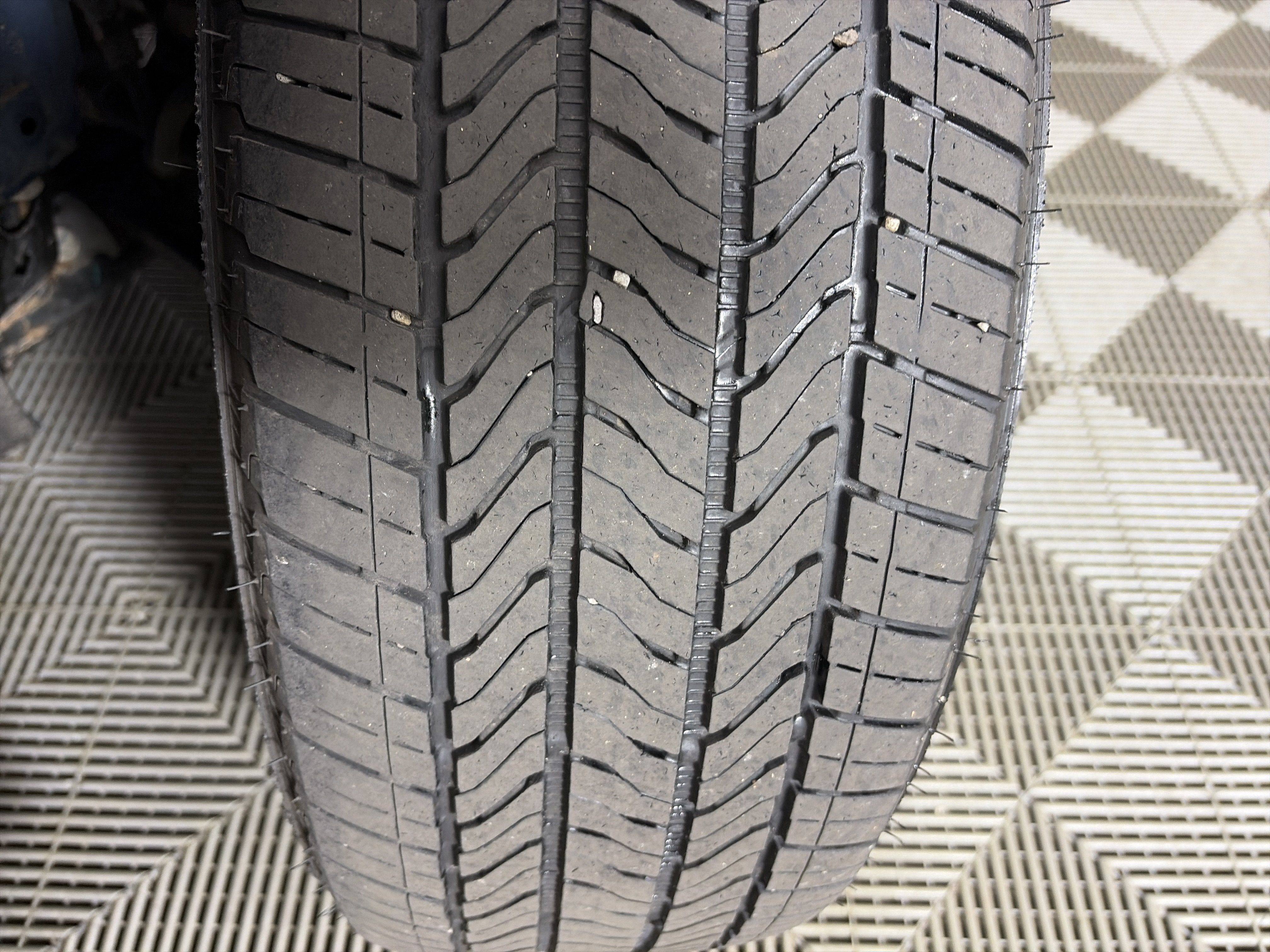 Used 2024 Chevrolet Equinox LT w/ LPO, Floor Liner Package AWD/4WD image 12