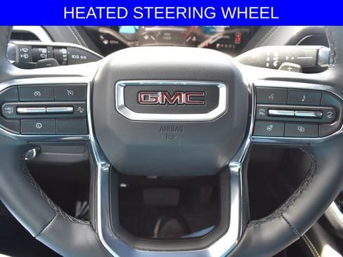 Used 2025 GMC Yukon Elevation AWD/4WD image 6