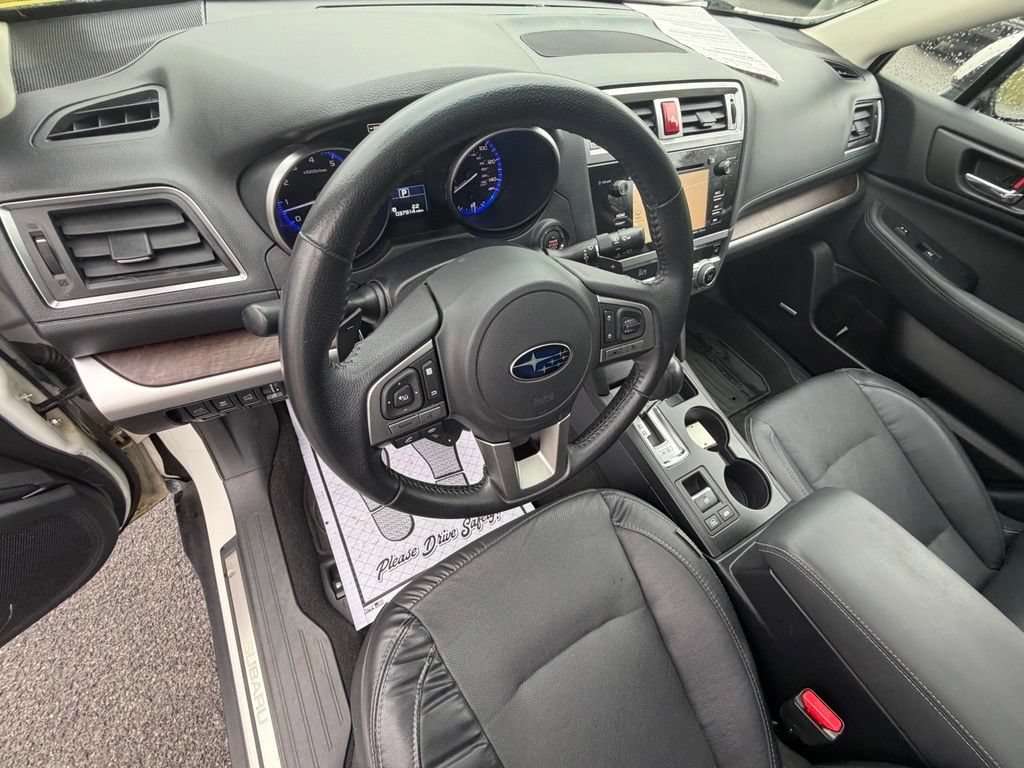 Used 2017 Subaru Outback 2.5i Limited AWD/4WD image 18