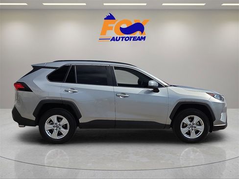 Certified 2020 Toyota RAV4 XLE image 6