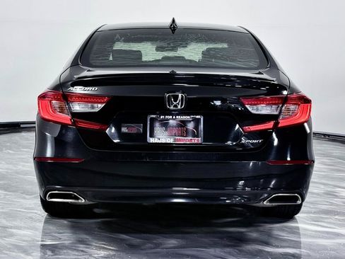 Used 2019 Honda Accord Sport image 8