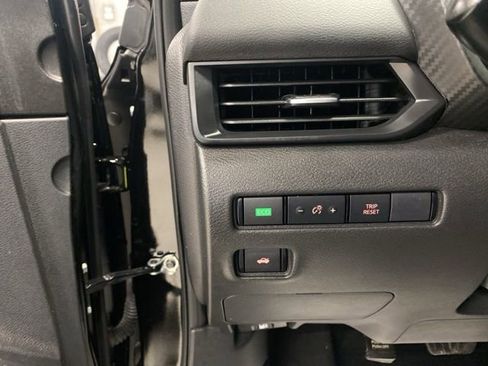 Used 2023 Nissan Sentra S image 12