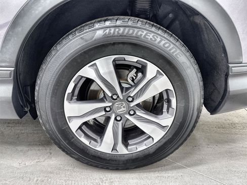 Used 2020 Honda CR-V LX image 10