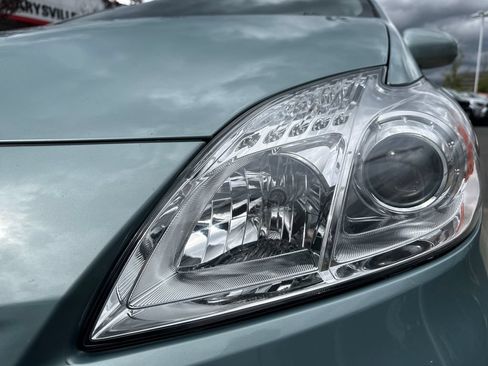 Used 2012 Toyota Prius Three FWD image 9