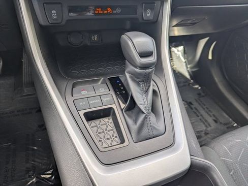 Used 2023 Toyota RAV4 XLE FWD image 26