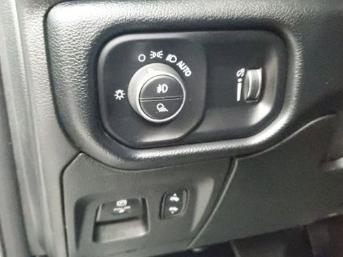 Used 2020 RAM 1500 Big Horn image 23