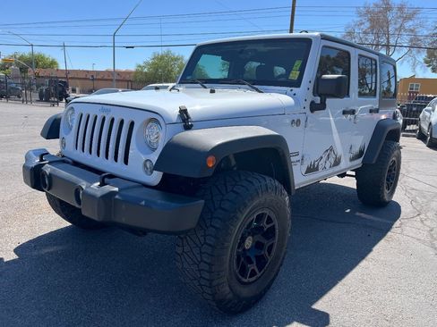 Used 2017 Jeep Wrangler Unlimited Sport w/ Quick Order Package 24S AWD/4WD image 11