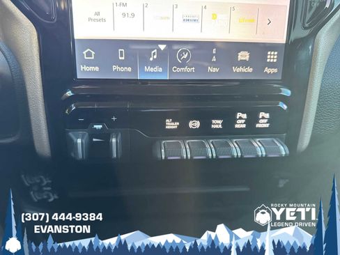 Used 2024 RAM 3500 Laramie image 34