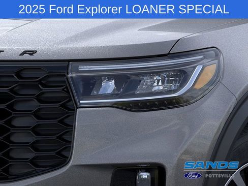 New 2025 Ford Explorer ST-Line image 18