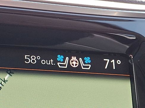 Certified 2022 Jeep Cherokee Limited w/ Elite Package image 48