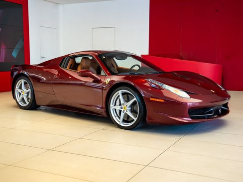 Certified 2013 Ferrari 458 Spider RWD image 26