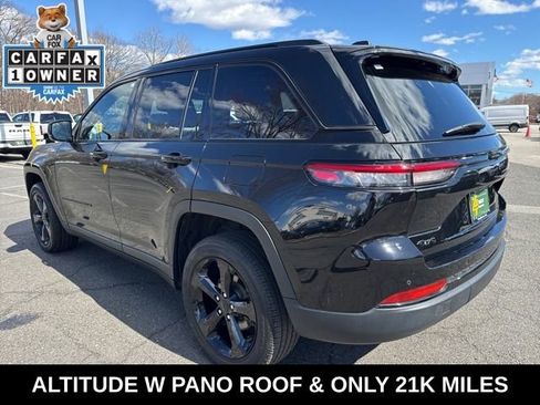 Used 2023 Jeep Grand Cherokee Altitude image 18