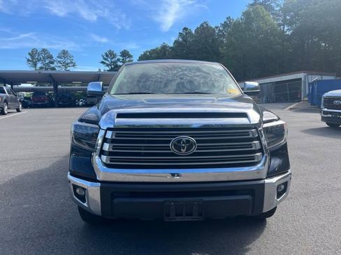 Used 2020 Toyota Tundra Limited w/ Limited Premium Package AWD/4WD image 8