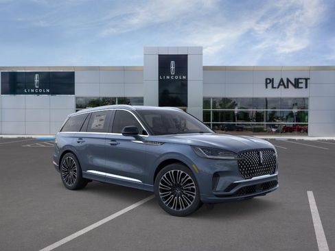 New 2026 Lincoln Aviator Black Label w/ Dynamic Handling Package AWD/4WD image 7