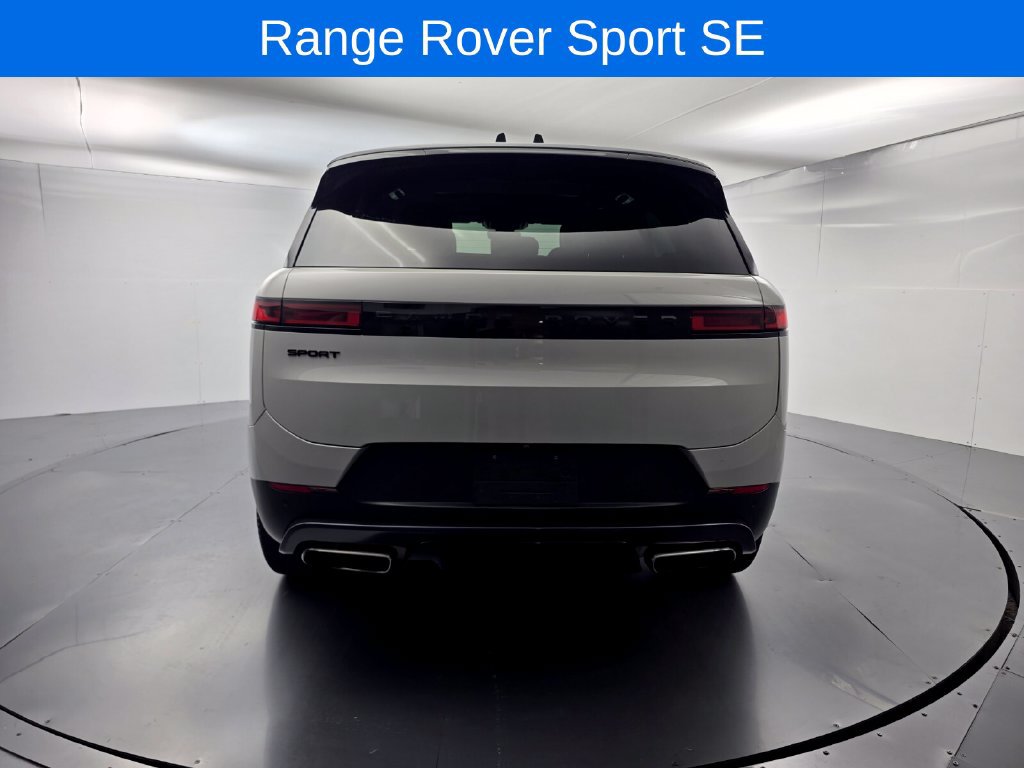 Used 2024 Land Rover Range Rover Sport SE AWD/4WD image 5