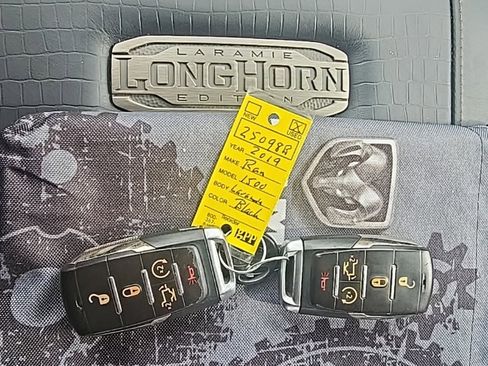 Used 2019 RAM 1500 Limited image 26