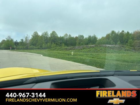 New 2025 Chevrolet Corvette Stingray Premium Cpe w/ Z51 Performance Package image 17