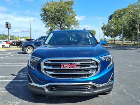 Used 2021 GMC Terrain SLT w/ Infotainment Package II AWD/4WD image 14