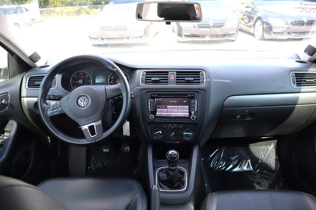 Used 2014 Volkswagen Jetta TDI FWD image 13