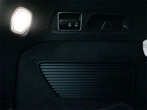 New 2026 Mercedes-Benz GLS 580 4MATIC image 25