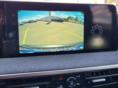 Certified 2025 Nissan Kicks SV AWD/4WD image 14
