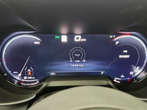 Used 2025 Alfa Romeo Giulia AWD w/ Veloce Package AWD image 15