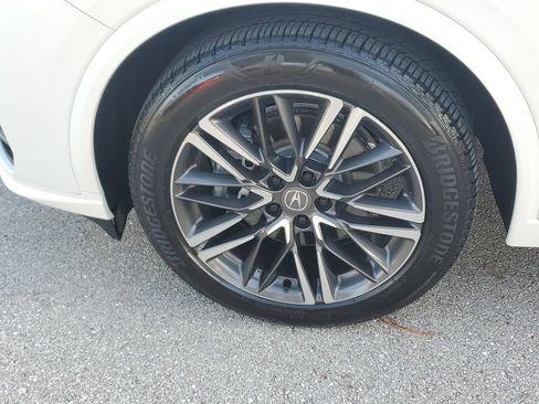 Certified 2025 Acura MDX SH-AWD w/ Advance Package image 13