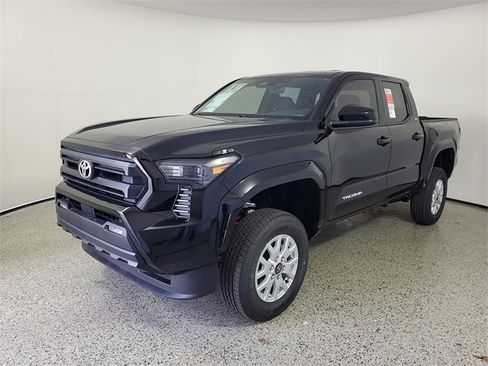 New 2025 Toyota Tacoma SR5 image 3