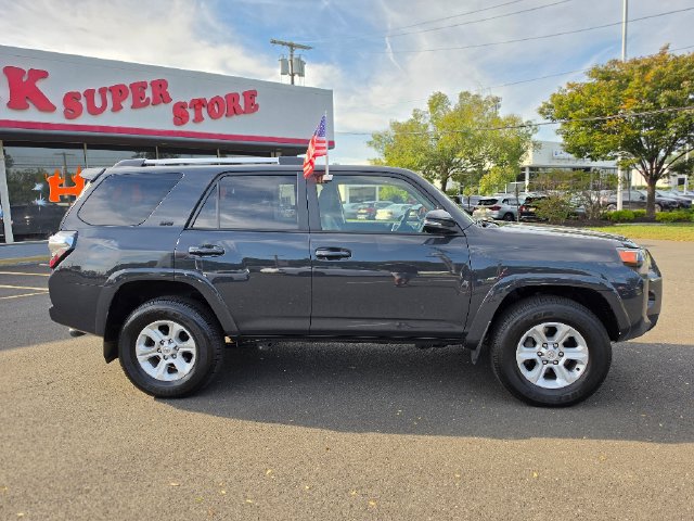 Used 2024 Toyota 4Runner SR5 Premium w/ Moonroof Package AWD/4WD image 8