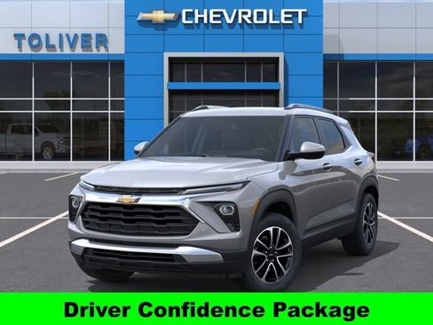 New 2026 Chevrolet TrailBlazer LT w/ Driver Confidence Package FWD image 7