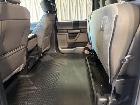 Used 2018 Ford F150 XLT w/ Equipment Group 301A Mid image 14