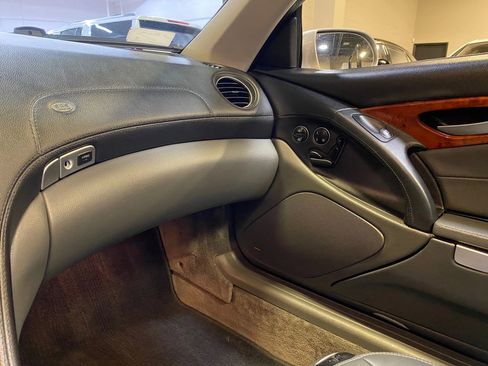 Used 2005 Mercedes-Benz SL 500 image 28